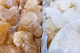 才知道，原来黄冰糖跟白冰糖的区别这么大，网友：看来吃了不少亏图片