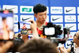 中国男篮欧洲拉练再负克罗地亚，周琦首次登场经历受伤惊魂，后卫线状态欠佳图片