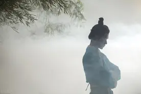 古代中国尚武阳刚，为什么在文学与绘画中的男人且很阴柔图片