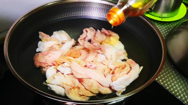 鱼肠鱼肚怎么做好吃 2026年鱼肠鱼肚怎么做好吃视频