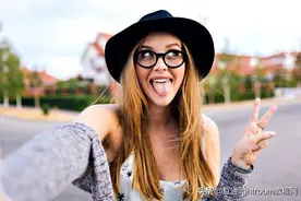 自拍照怎么拍才好看，8个方法，教你拍出好看且自然的自拍照图片