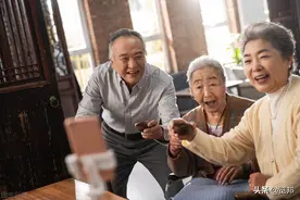 2022年为何不推荐买128GB手机？听完懂行人的分析，不再纠结了图片