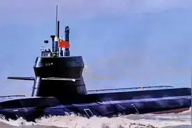 039C型AIP潜艇：潜航排水量3600吨，拥有强大的水下作战能力图片