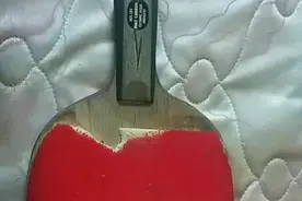 球友们，打乒乓球要不要动手腕图片