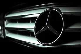 车辆行驶中存在熄火安全隐患 23万余辆进口及国产奔驰汽车被召回图片