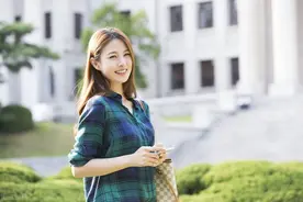 这样做！自己在家也能轻松搞定染发，发色饱满好看图片