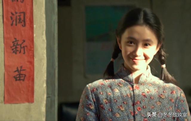 张艺谋“晚节不保”，妻子连夜转移资产出国，圈内早有征兆