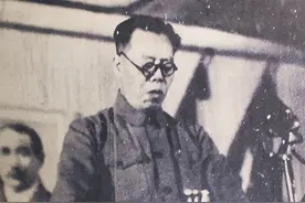 64年，李莎向组织提交加入中国国籍申请，周总理亲自批示：同意图片