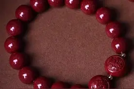 朱砂有辟邪和吉祥的寓意，但是要小心满大街的高温有毒朱砂，害人图片