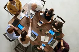 我，华为工厂的员工，工作5年，透露年薪，告诉你为何不愿辞职图片