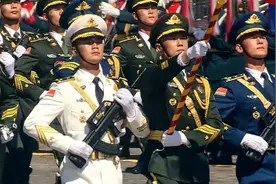 大学生征兵入伍，可以享受这些优惠政策图片