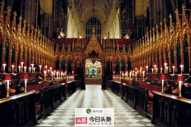 嘉德勋章小教堂：展示骑士的武器装备，叛将的军旗被踢进护城河图片