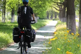 捷安特电动自行车测评：配8级变速和中置电机，助力续航达400公里图片