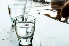 国台酒业的酒算是好酒吗？国台酒算什么档次，国台酒和茅台酒区别图片