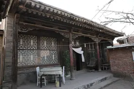 四墩坪即伏龙坪 原来的坪上没情况 刘伯温斩龙脉 坪上有国家一级文物图片