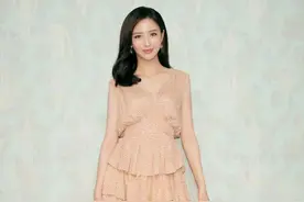 以瘦为美：英国一位女性婚前152斤到婚后63斤，只因丈夫特别喜好图片