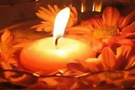 你漂泊天堂，我遗落人间。你长眠，我长念。你离开16周年了。图片