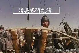 汉代大黄弩有多厉害？单兵拉开360磅复合弩的秘密，藏在画像里图片