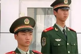 武警部队那些混乱的着装图片