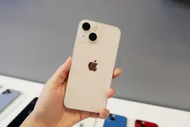 降幅近1000元！华强北二手iPhone13大跳水：货太多了图片