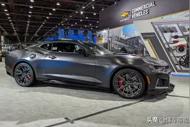 新车 | 售价约人民币29万起 雪佛兰科迈罗珍藏版实车亮相 明年1月停产图片