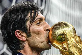 官方：45岁传奇门将布冯宣布退役 结束29年职业生涯图片