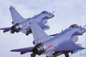 解放军拥有700多架歼10，歼10B战机，为何才只有58架？图片