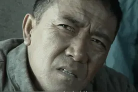 看了《亮剑》原著，才懂李云龙宁可举枪自尽也不去东北避难的隐情图片