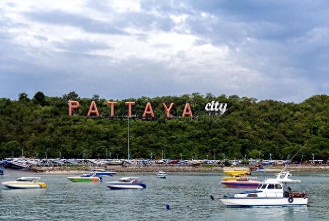 芭提雅旅游攻略(泰国攻略单身男士旅游自由行)