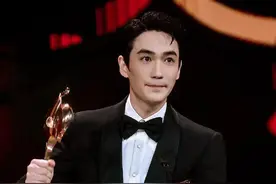 朱一龙：获奖时倪妮的一句话，让人看出他的人品图片