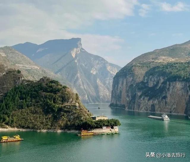 从武汉到重庆的游轮航线来啦！附上最新船期表及船票价格