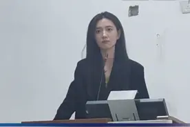 河南一所大学毛概老师被称为“高校老师颜值天花板”，网友：三高图片