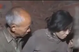 55岁老汉“娶”个女大学生媳妇，竟养在猪圈17年，网友：人性泯灭图片