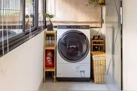 为什么洗衣机不建议放“阳台”？幸亏内行人说实话，后悔没早知道图片