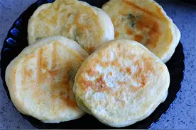 早餐饼中天花板！冬天偷懒太赞了，5分钟出锅，蓬松柔软香喷喷图片