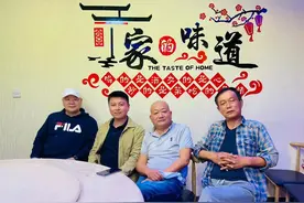 4年包工头老朱在阿联酋，主要雇佣印巴工人，马来西亚华人很好用图片