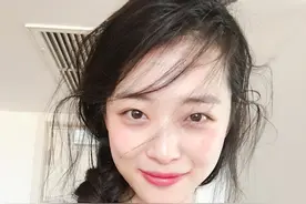 宋茜与SM正式解约!f(x)成历史:崔雪莉去世,Amber凭浪姐4进军内地图片