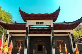 骑马纵横武汉木兰草原，一起寻找千年花木兰！图片