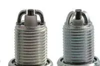 火花塞更换的标准是什么？图片