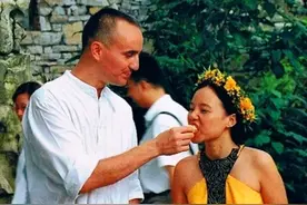 龚琳娜官宣离婚，凭《忐忑》走红10几年，现有资产让人意外图片