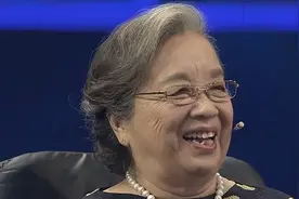 因演技太好,有人朝她扔鸡蛋,有人不让她坐公交,李明启如今怎样了图片