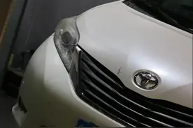 翻新一辆老款限量版丰田塞纳，20万公里状态不佳，精心整备再复活图片