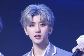 “蔡徐坤若被封杀，我就退中国国籍！”疯狂的饭圈文化，该打破了图片