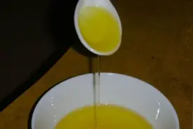 现在菜籽油多少钱一斤？纯菜籽油怎么鉴别？图片