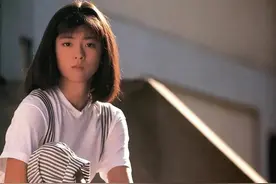 中山忍年轻时候的照片图片