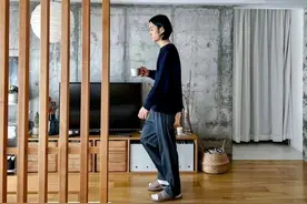 生活自律的他，坚持每日一收拾，全屋干净清爽，实在太佩服了图片