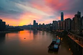 重庆女人，你到底凭什么这么拽图片