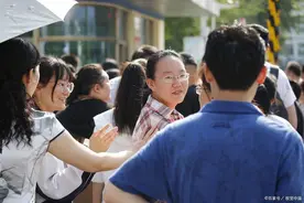 放假通知！河南大中小学暑假时间敲定，假期延长，家长直呼太烦心图片