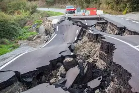 四川多地出现神秘巨响，来源于哪里？会是地震的前兆吗？图片
