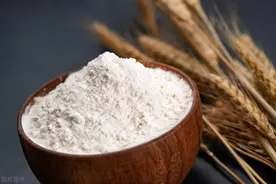 买面粉并不是越贵越好！认准这些字，1分钟挑到优质好产品图片